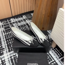 Chanel Flat Shoes